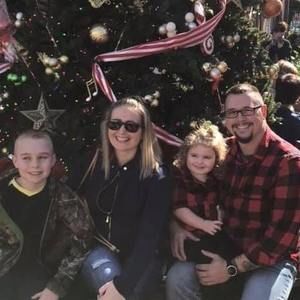 Meet your Posher, Adam